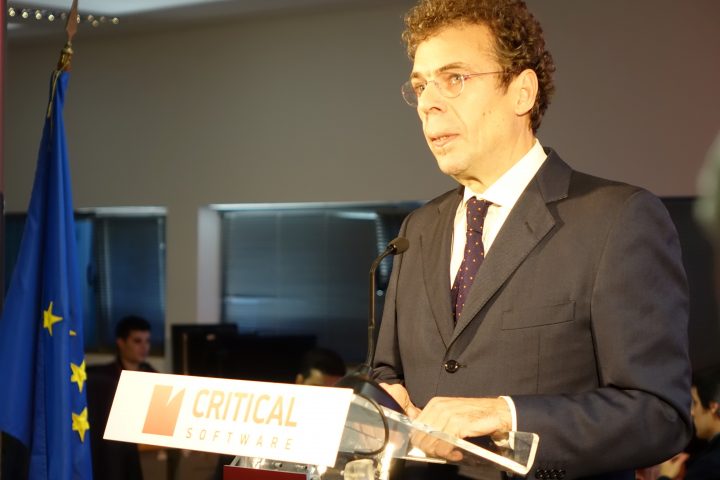 ipn e critical 183 Custom